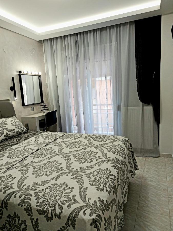 Apartamento THEss OLD TOWN 3 Tesalónica Exterior foto